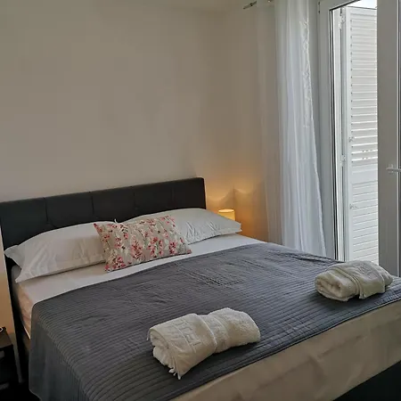 Rum i privatbostad Villatea *