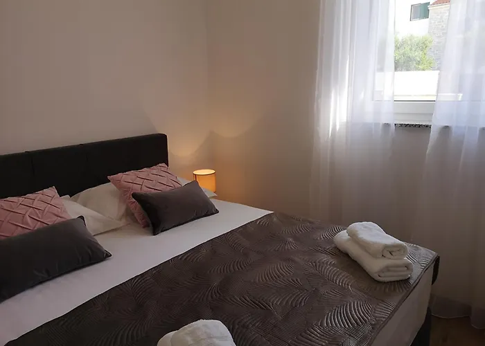 Ostanak kod kuće Villatea